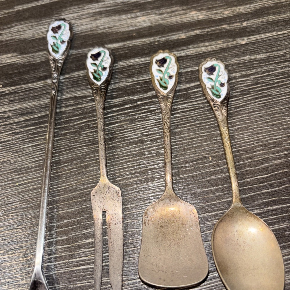 EPNS‎ Sweet-Pea set of 4 Silver plated  Purple Flower